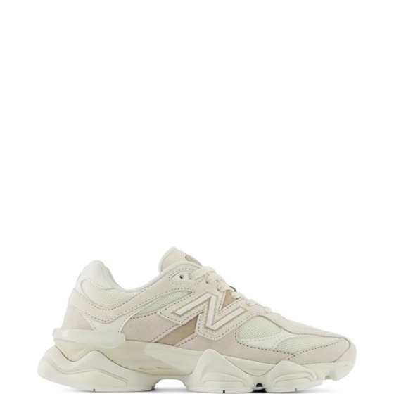 New Balance Tênis 9060 com recorte